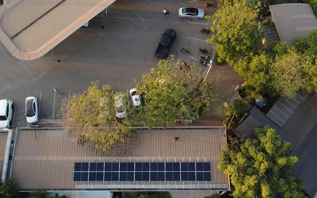 ຕິດຕັ້ງໂຊລ່າເທິງຫັລງຄາ ຢູ່ປໍ້າ ປຕທ ໂພນຕ້ອງ ຂະຫນາດ 10kW